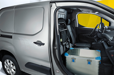 Super Angebot Der Opel Combo Als Neuwagen Inkl 8 Jahre Garantie Opel Scharf